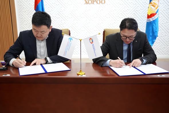 Улс төрийн намын үйл ажиллагаа, санхүүгийн ил тод байдлыг сайжруулах замаар авлигаас урьдчилан сэргийлэхэд хамтарч ажиллана